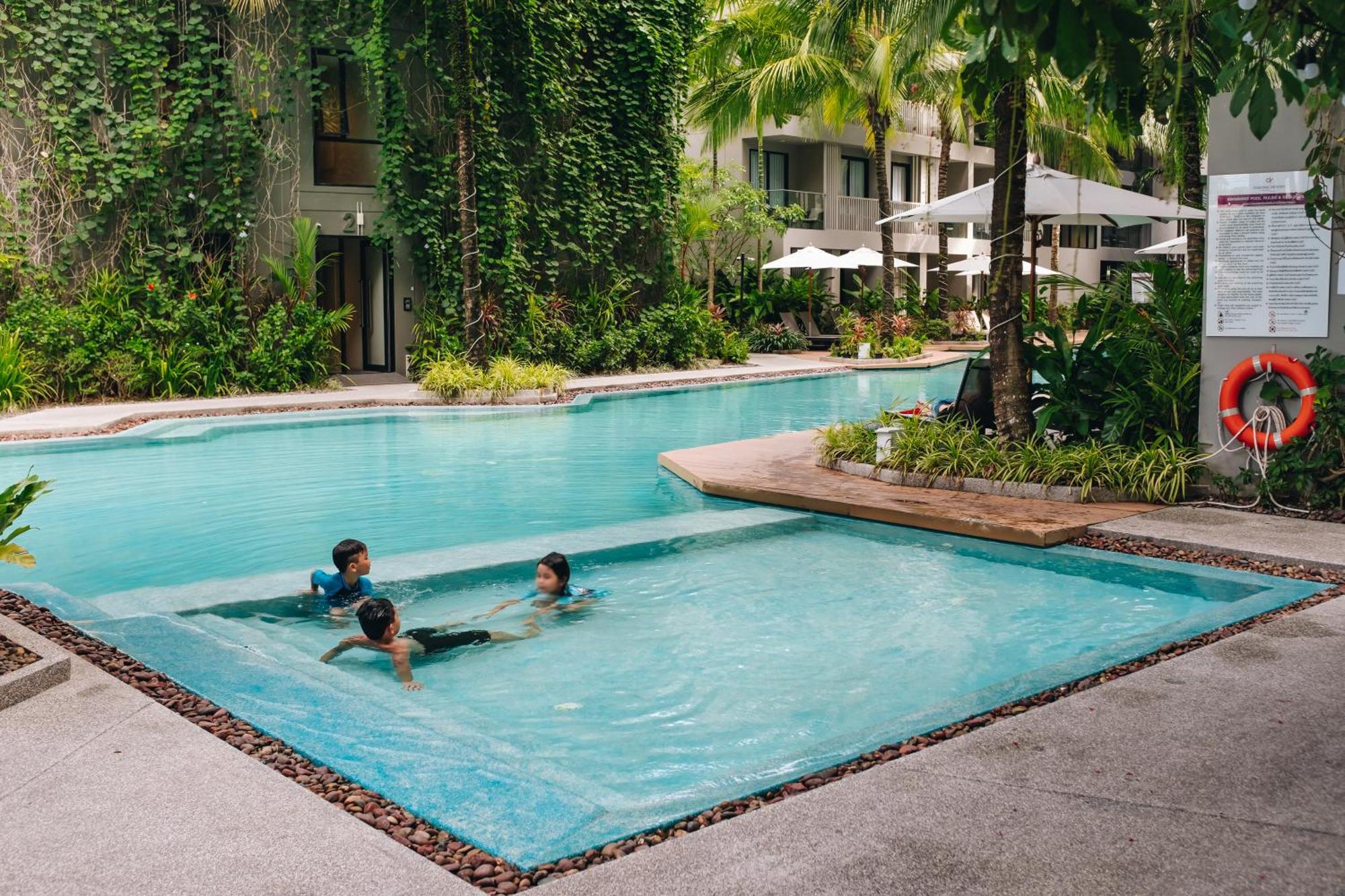 Family Pearl * Bang Tao Beach (Phuket)