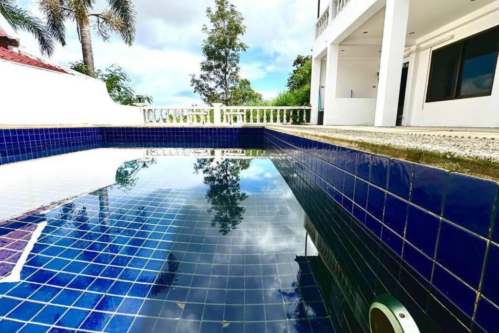 Apartment White House In Chalong Hills Ban Na Kok