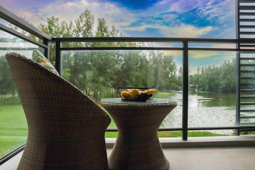 Cassia Residences Sea View Thalang