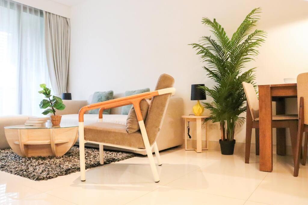 Cassia Residences Sea View Apartment