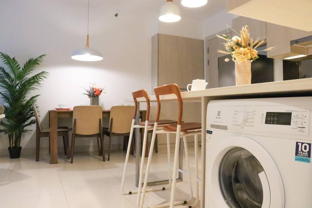 Cassia Residences Sea View *