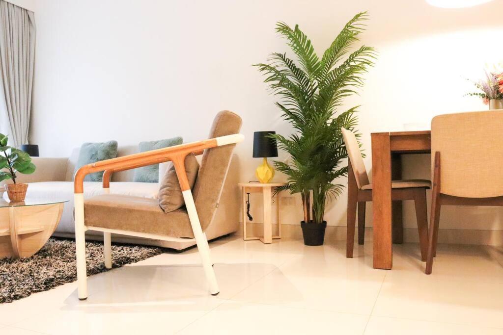 Cassia Residences Sea View Apartment