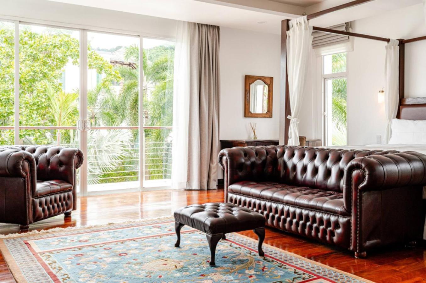 Kyerra 88-16 An Exquisite Mansion With Eclectic Interiors * Phuket