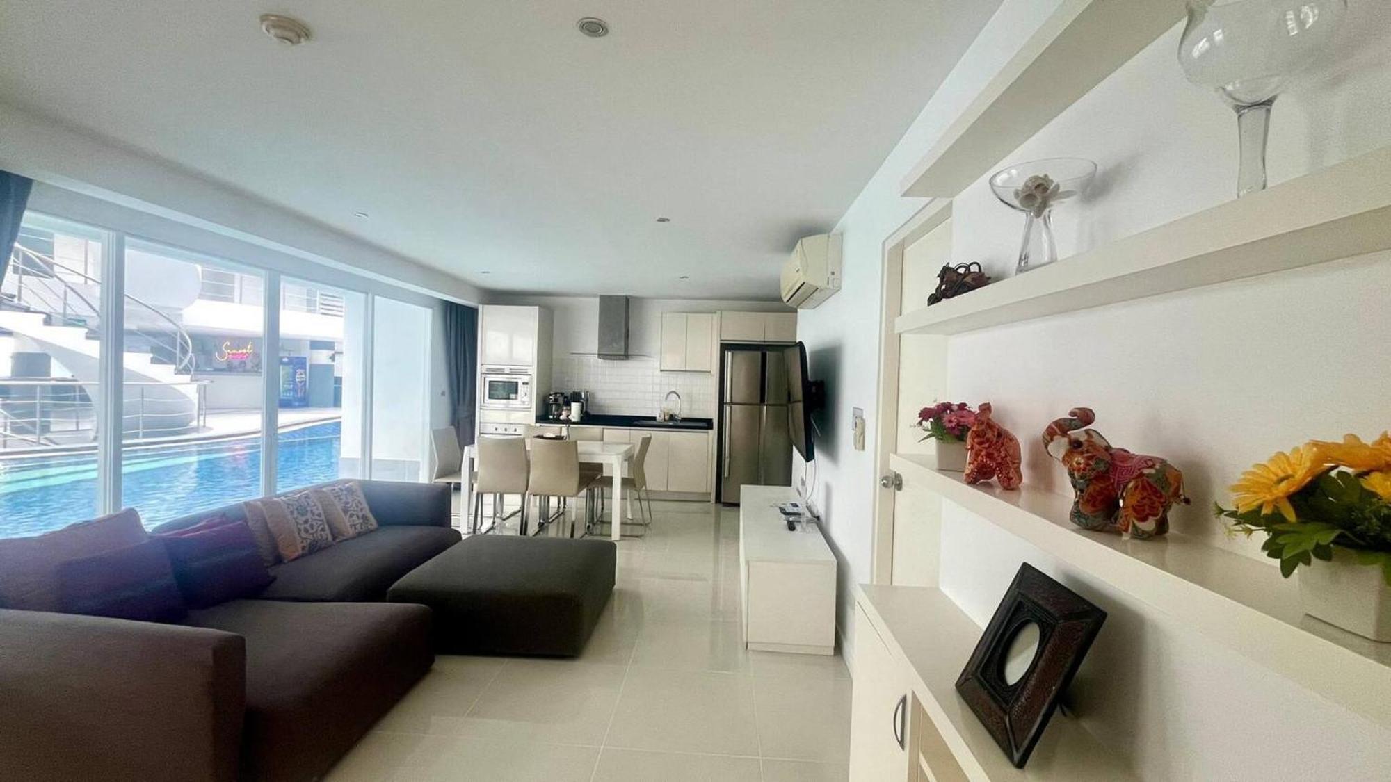 B14 Pool Access Partial Seaview 2brs 1 Bath Karon Apartment