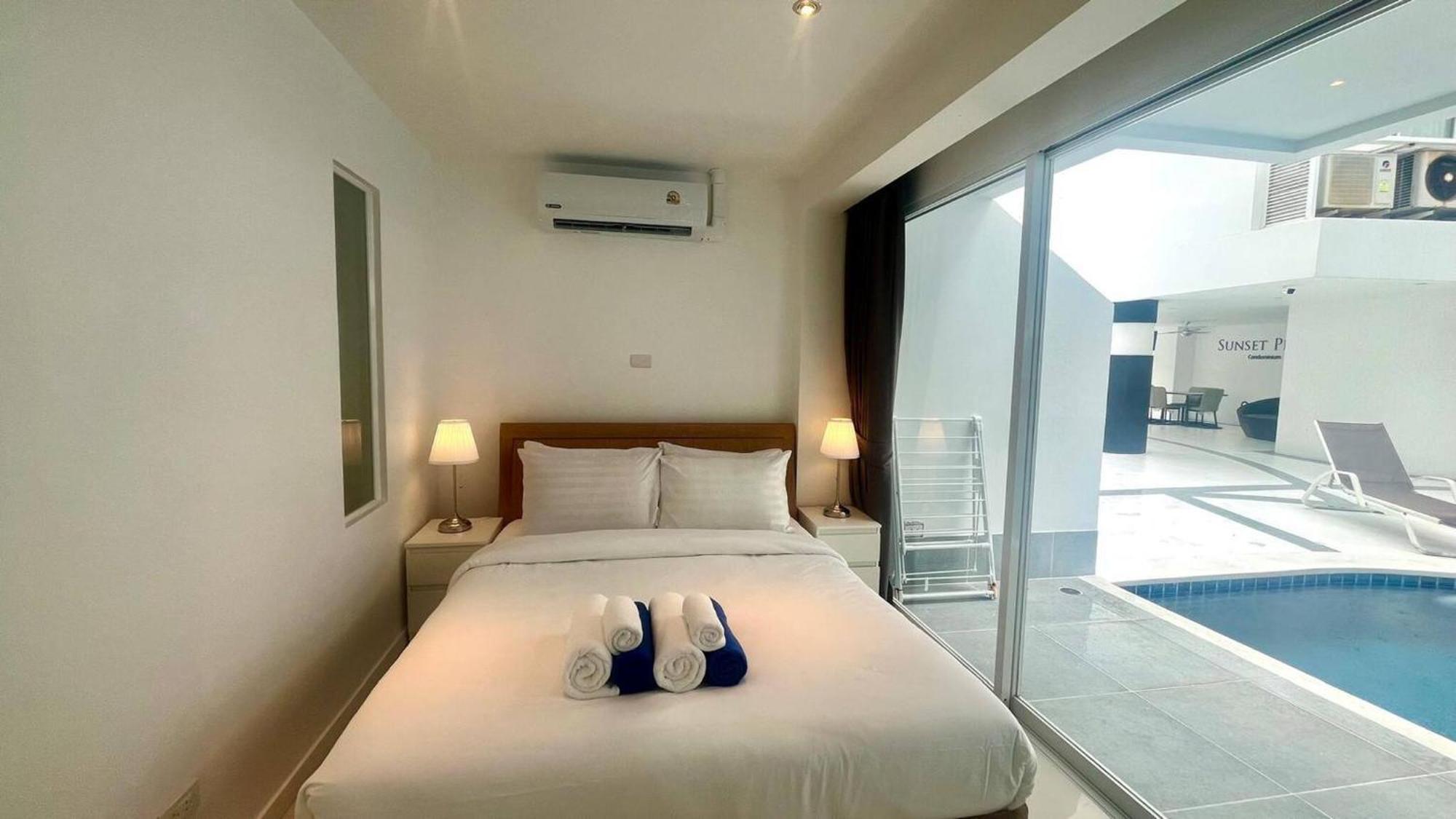 B14 Pool Access Partial Seaview 2brs 1 Bath Karon Apartment Ban Karon
