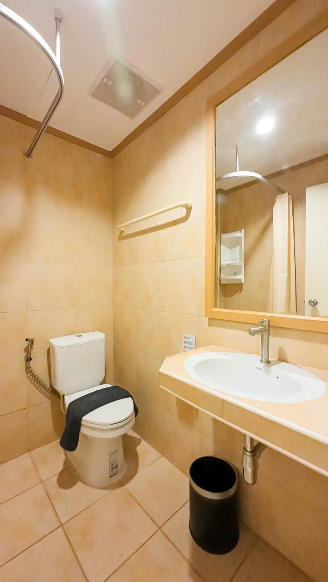 Jb House Hostel