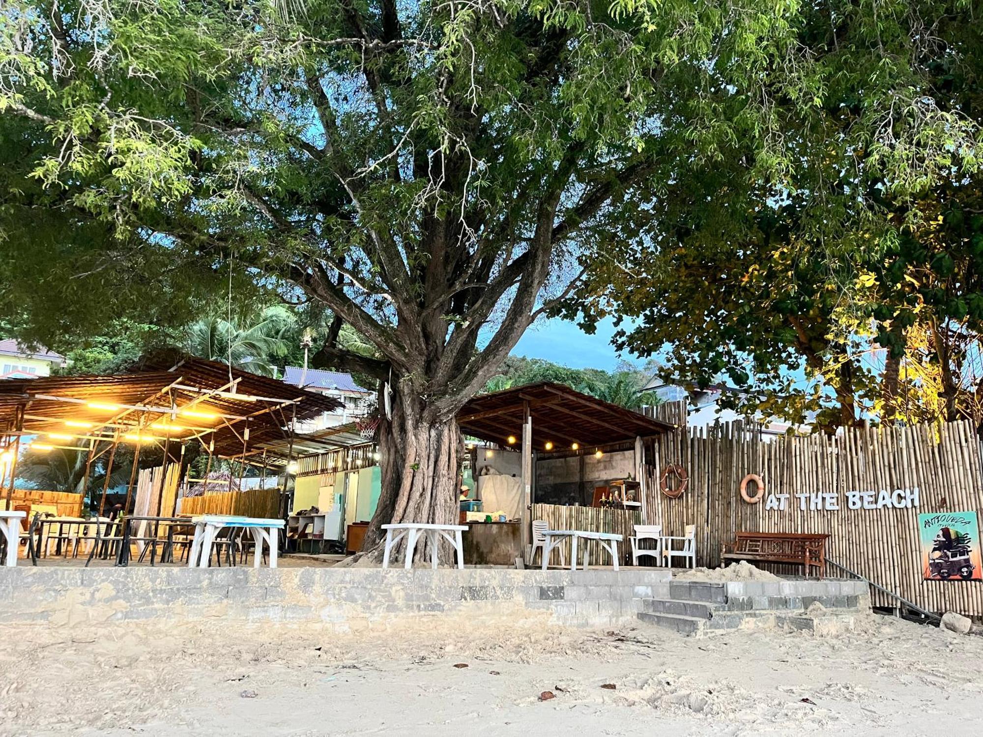 Apartamento Sea Dreamer Beachfront Phuket