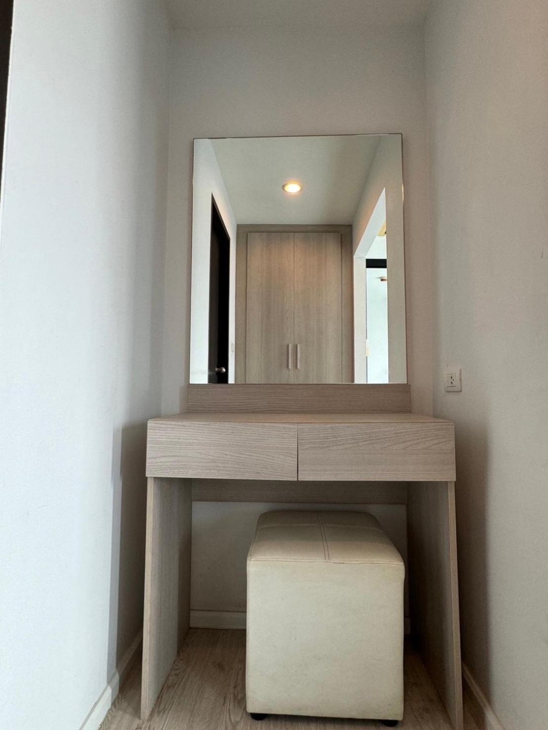 Apartment Centrio Across Phuket In Phuket Town *