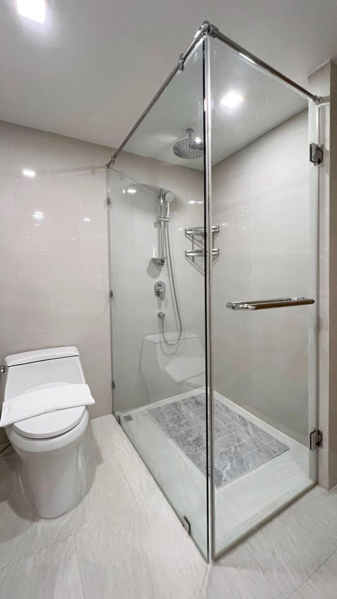 Apartment 5 Star Lavita