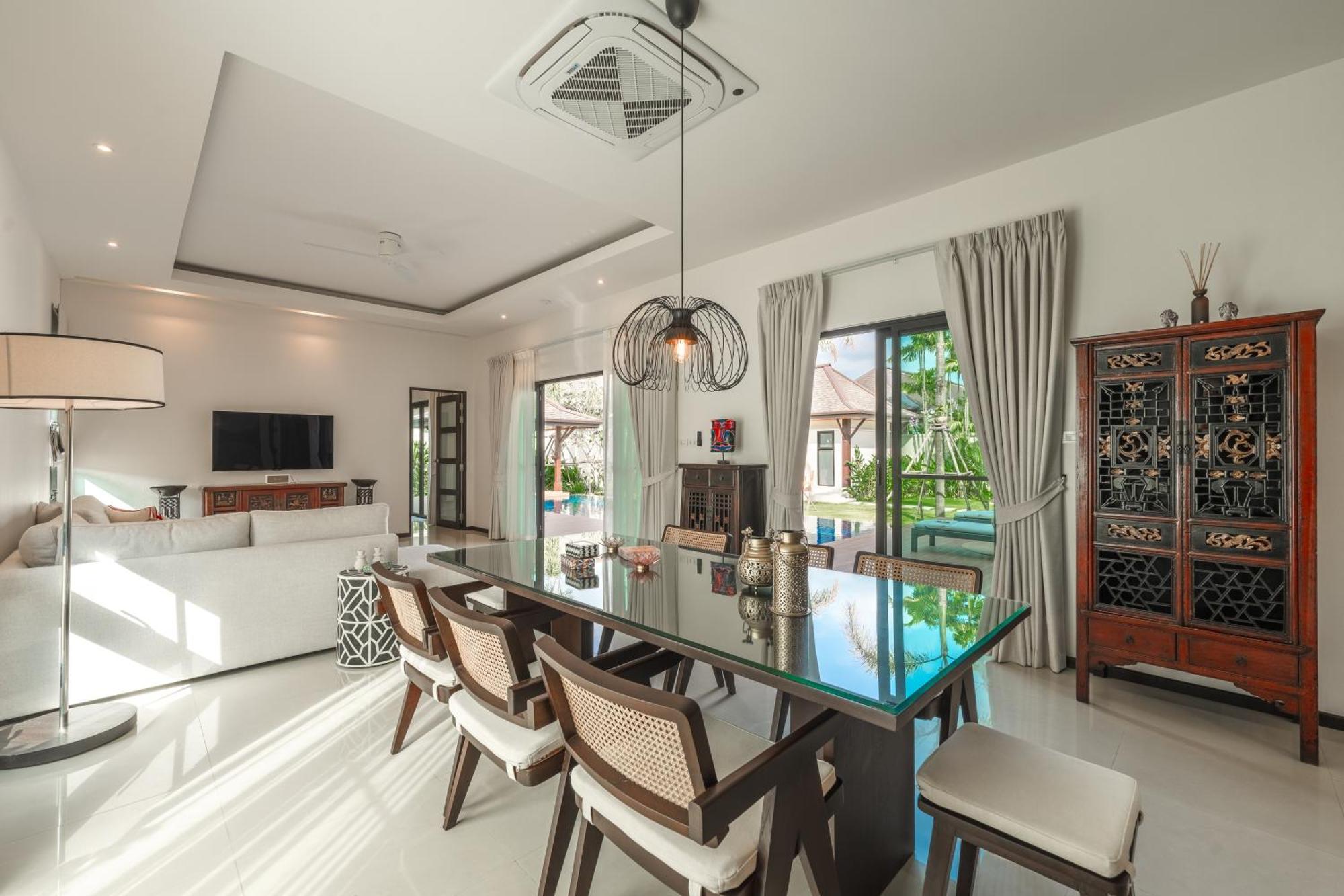 4br Luxury Pool With Tropical Garden Nearby Bangtao And Layan Thalang