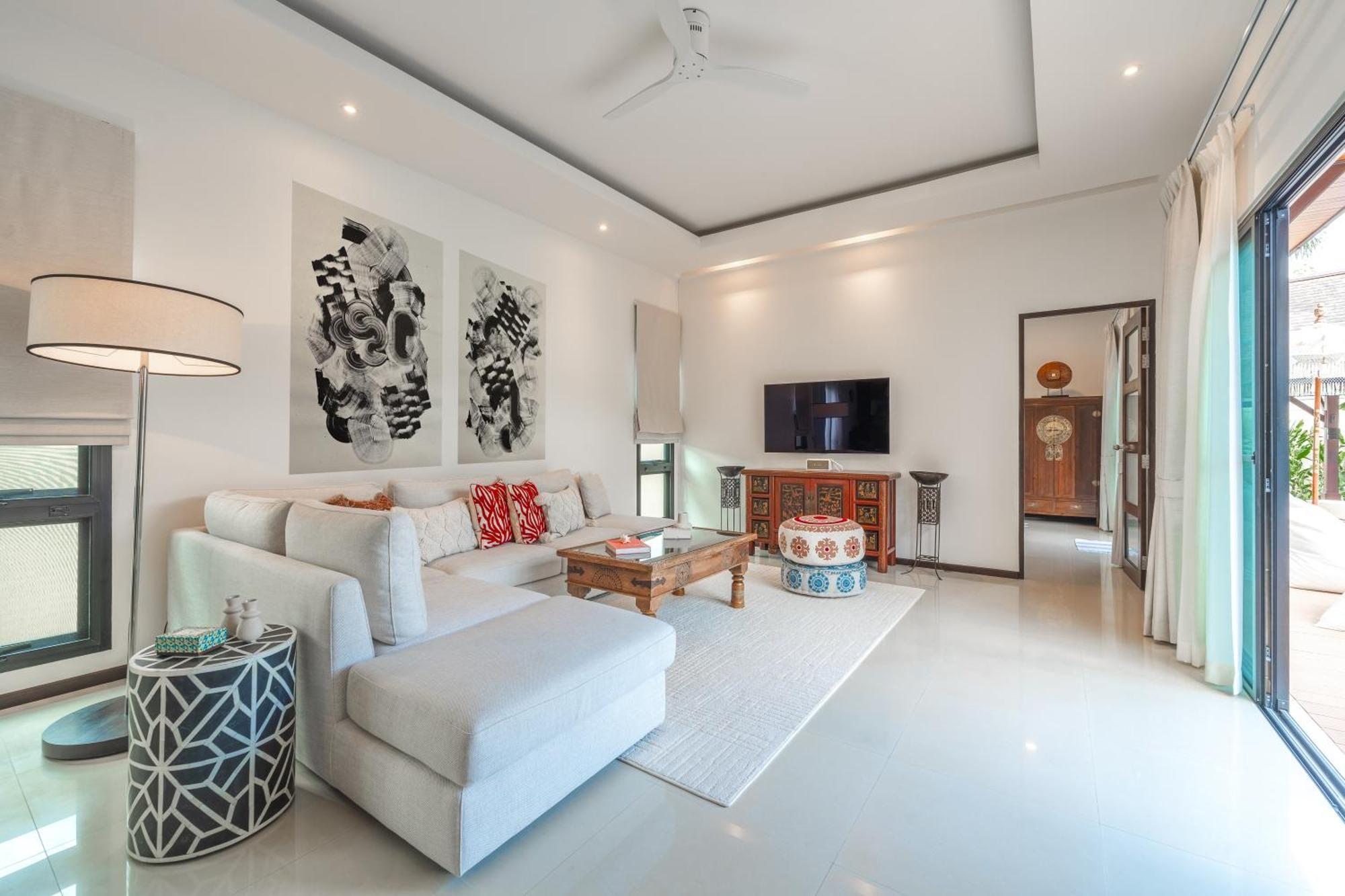 4br Luxury Pool With Tropical Garden Nearby Bangtao And Layan Villa