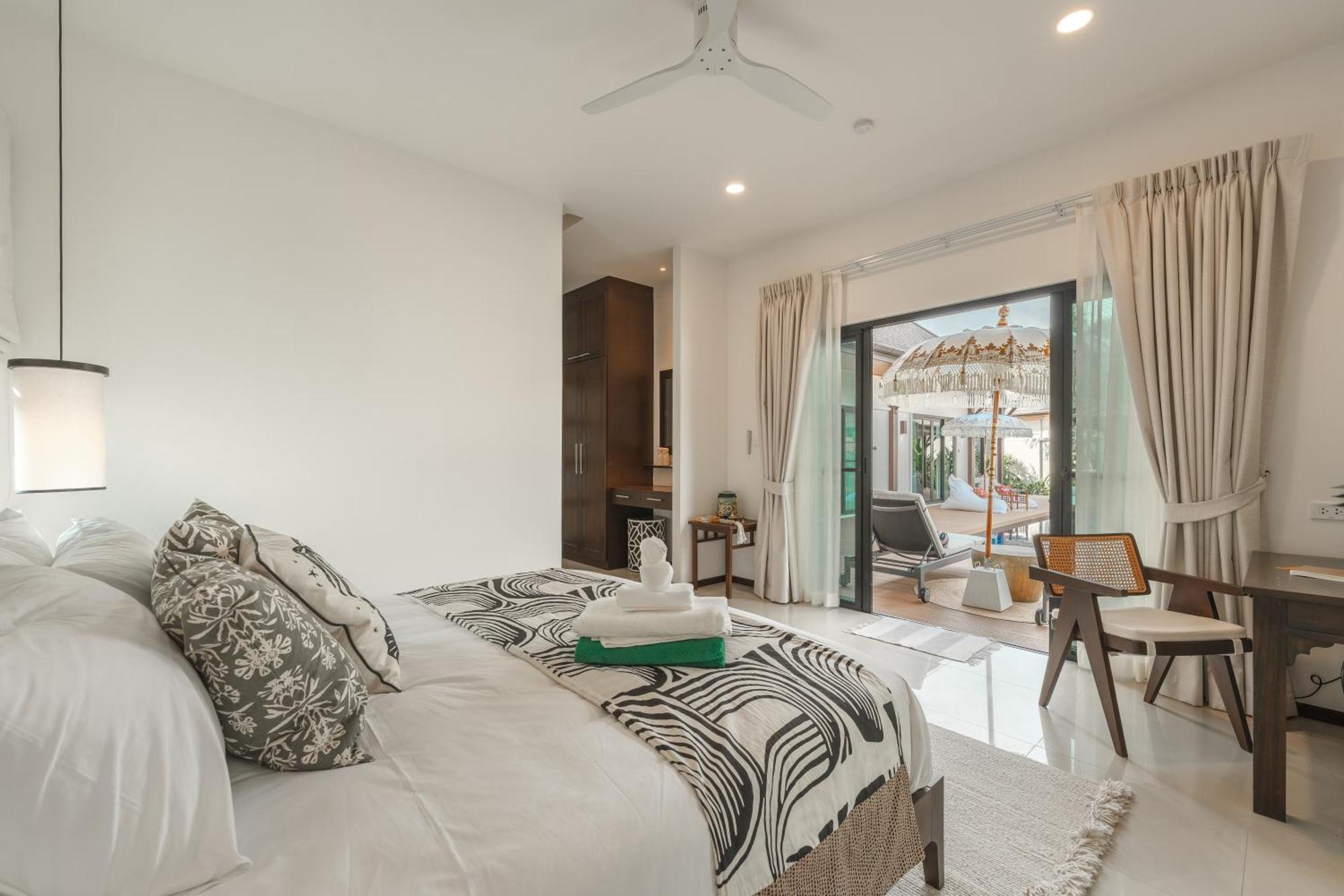 4br Luxury Pool With Tropical Garden Nearby Bangtao And Layan Villa Thalang
