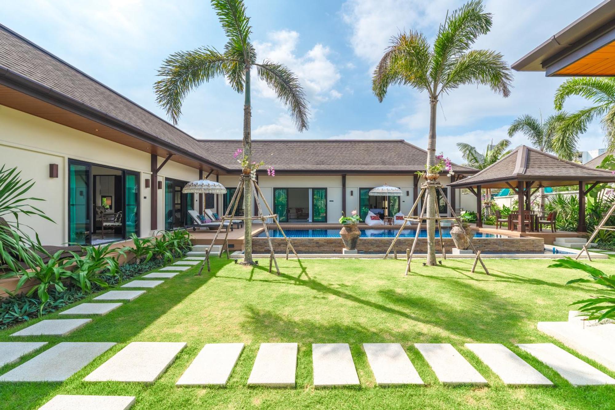 4br Luxury Pool With Tropical Garden Nearby Bangtao And Layan Thalang