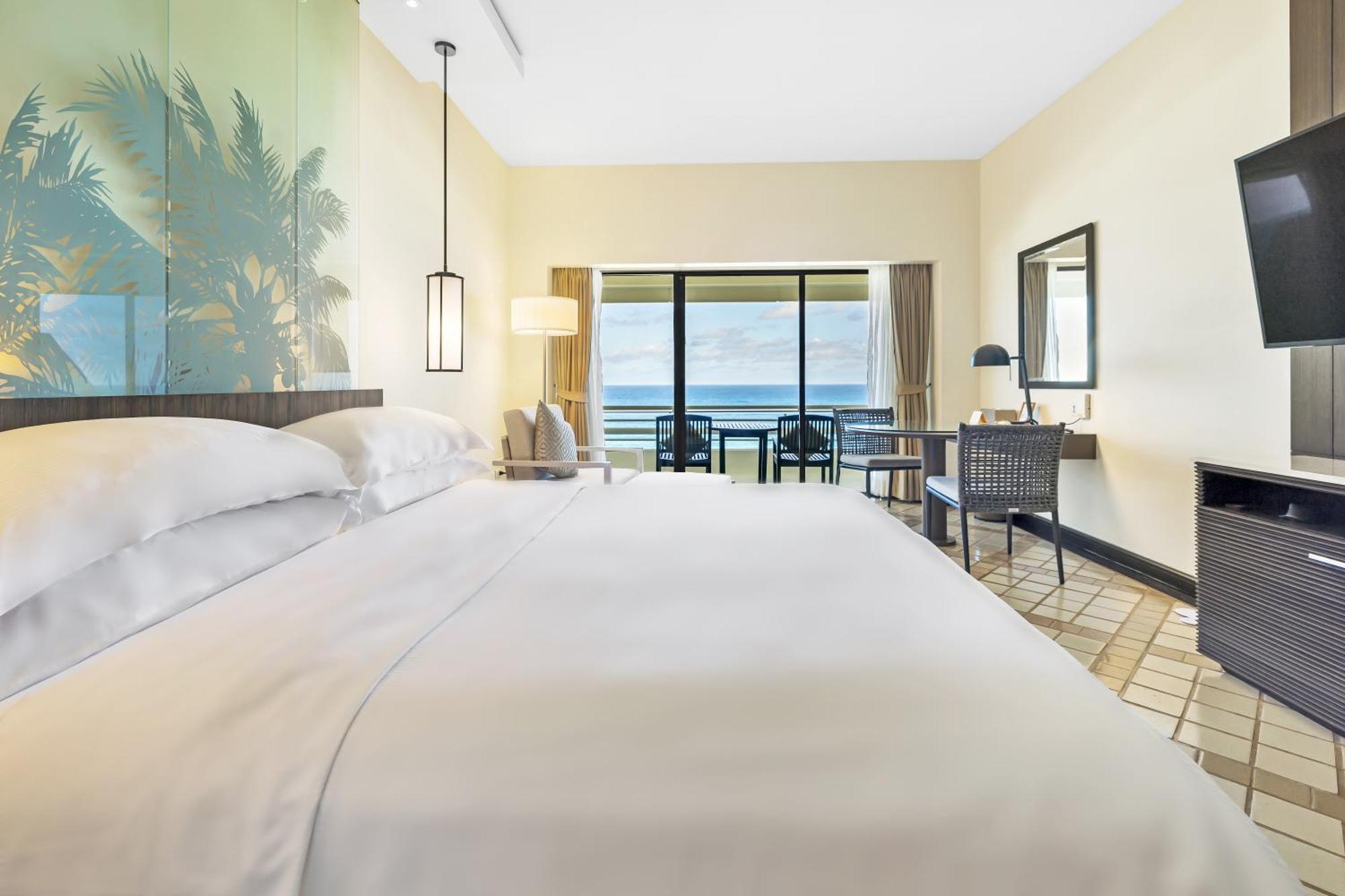 Pullman Phuket Beach Resort Karon