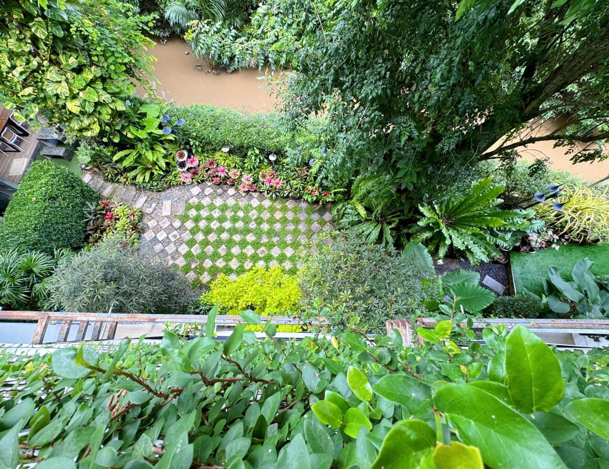 Hotel Ideo Phuket - Sha Extra 3*
