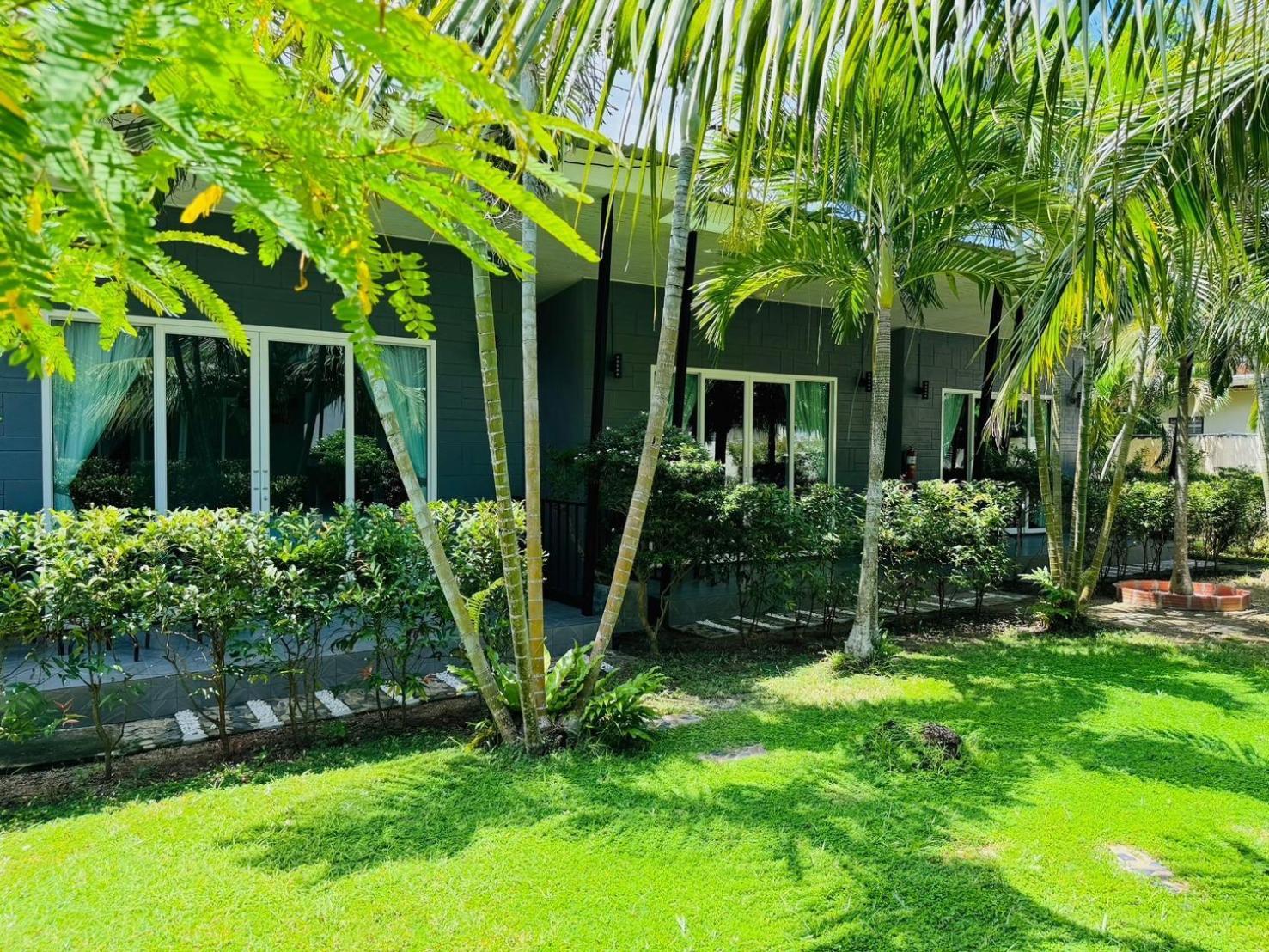 Marisa Garden Strand Bang Tao