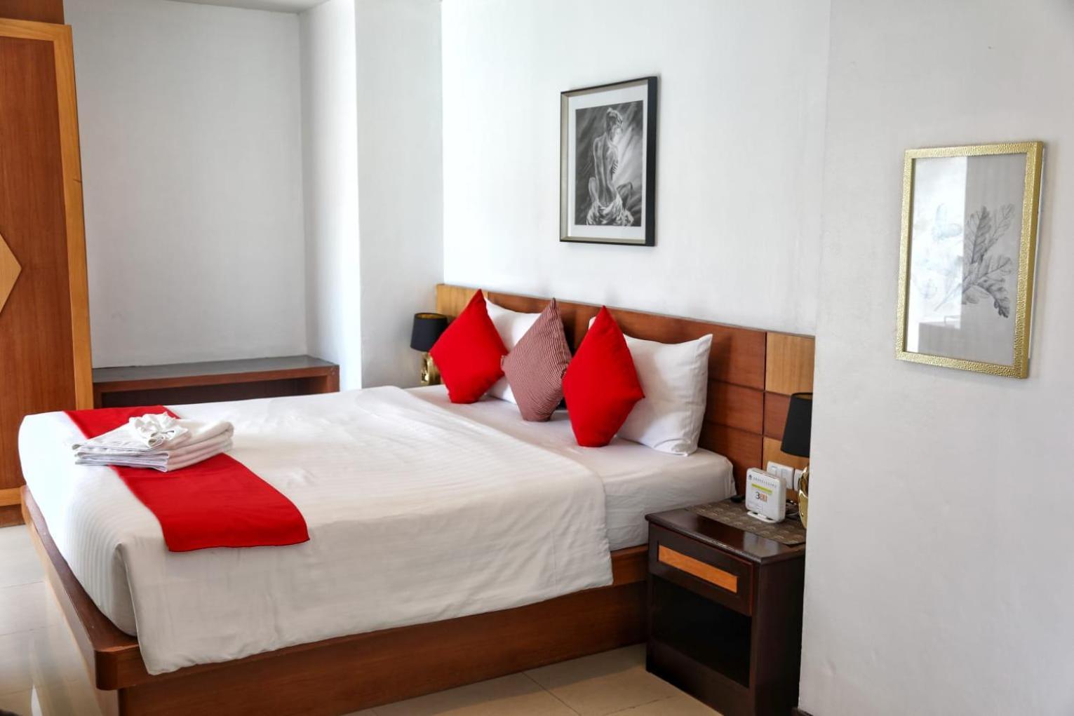 Cocoon Apk & Hotel Patong