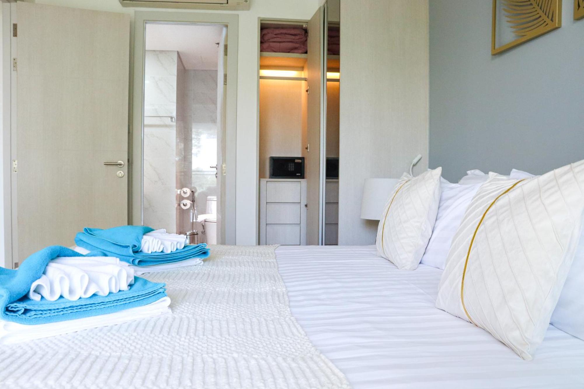Cassia 2 Bedroom Lake&road View By Nla Apartment *