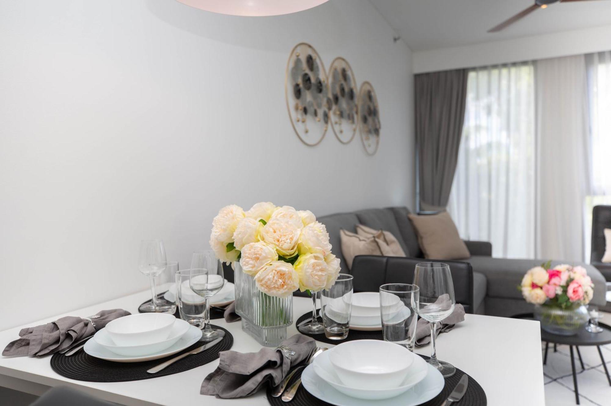 Cassia 1br Lake&road View By Nla *
