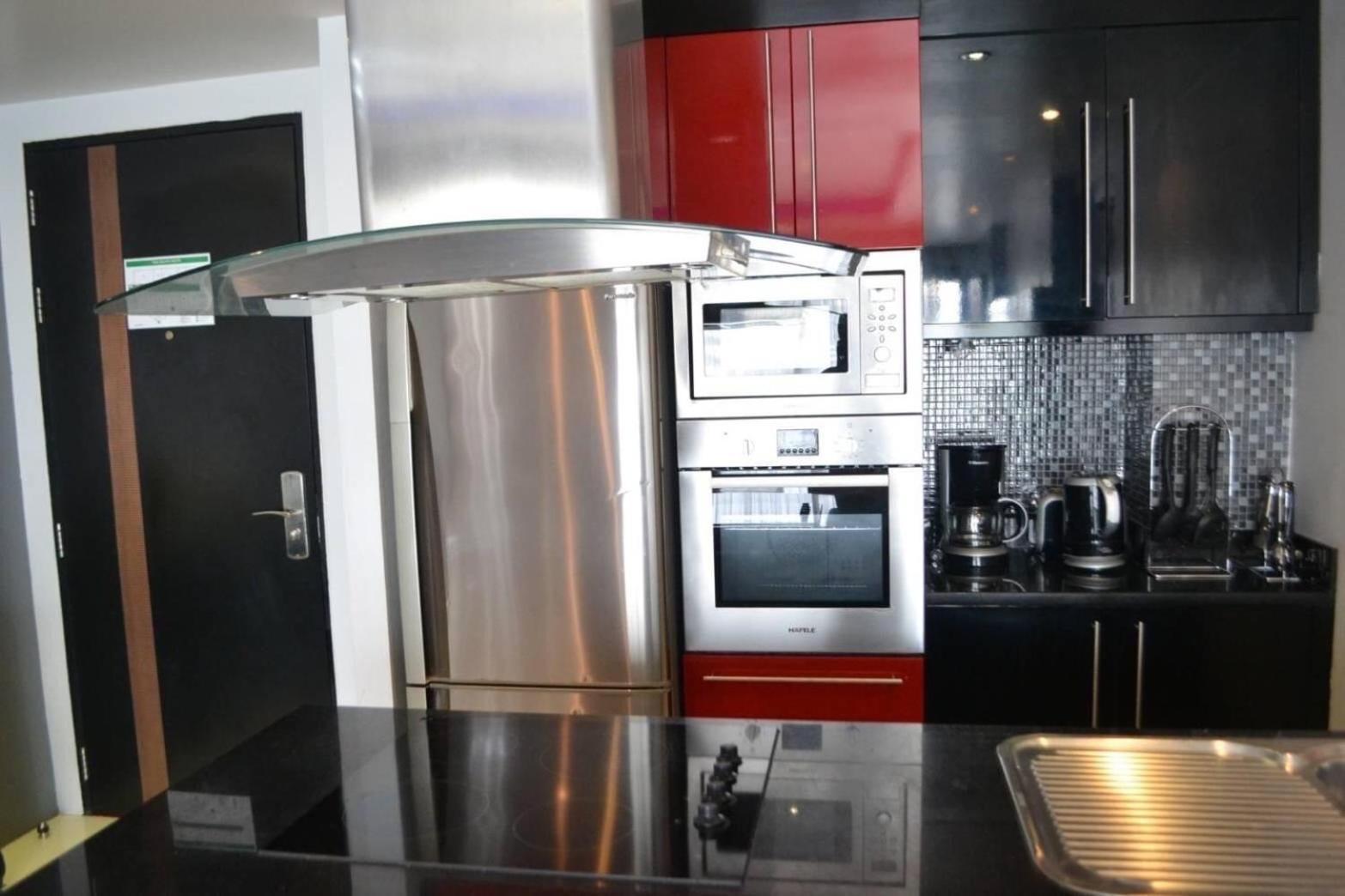 Absolute Bangla 65 Sqm Balcony With Jacuzzi * Patong