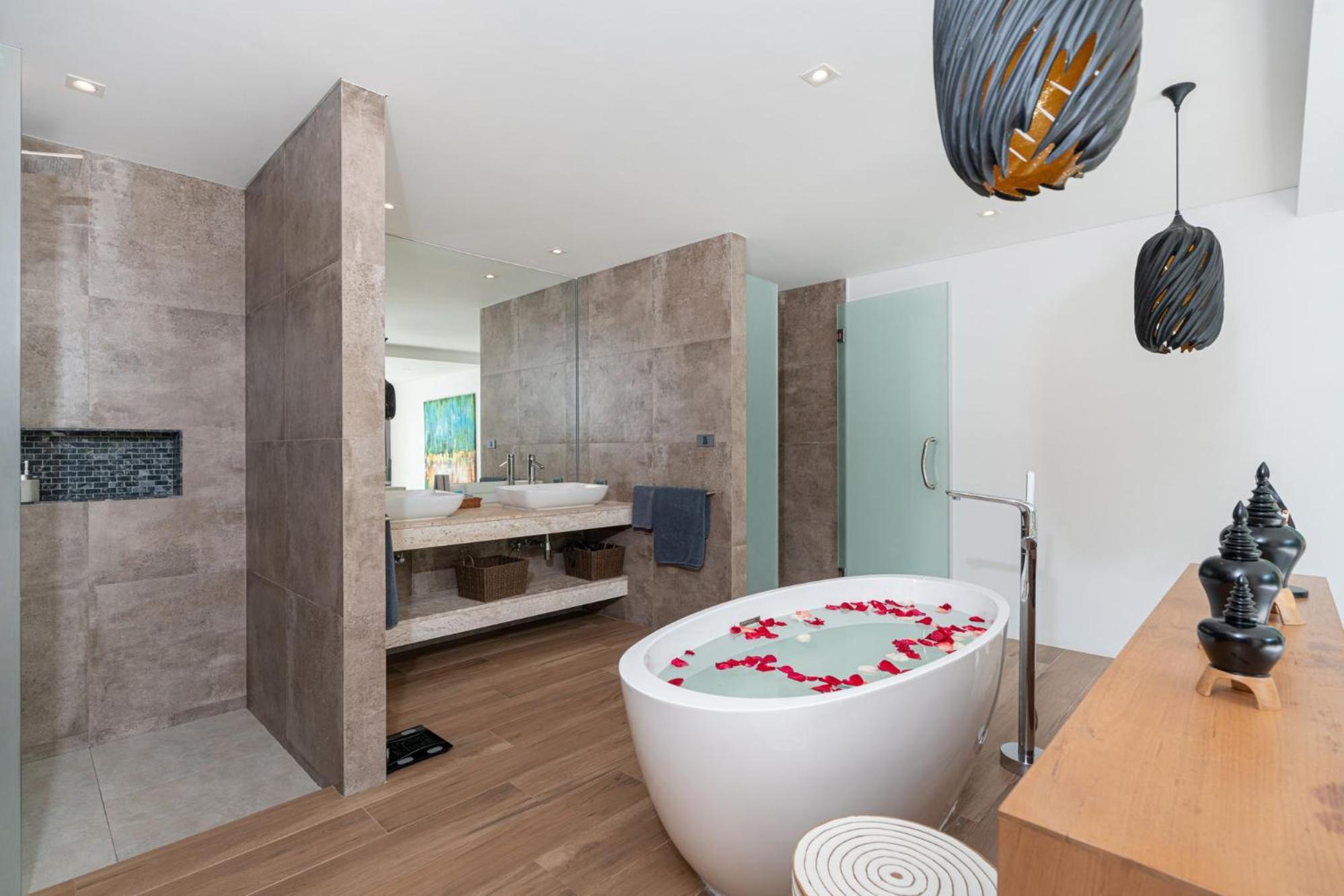 Eden Escape Naiyang Villa