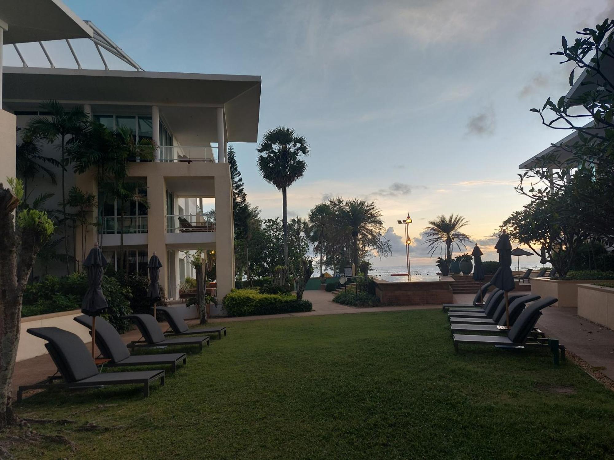 Beachfront 724 Karon