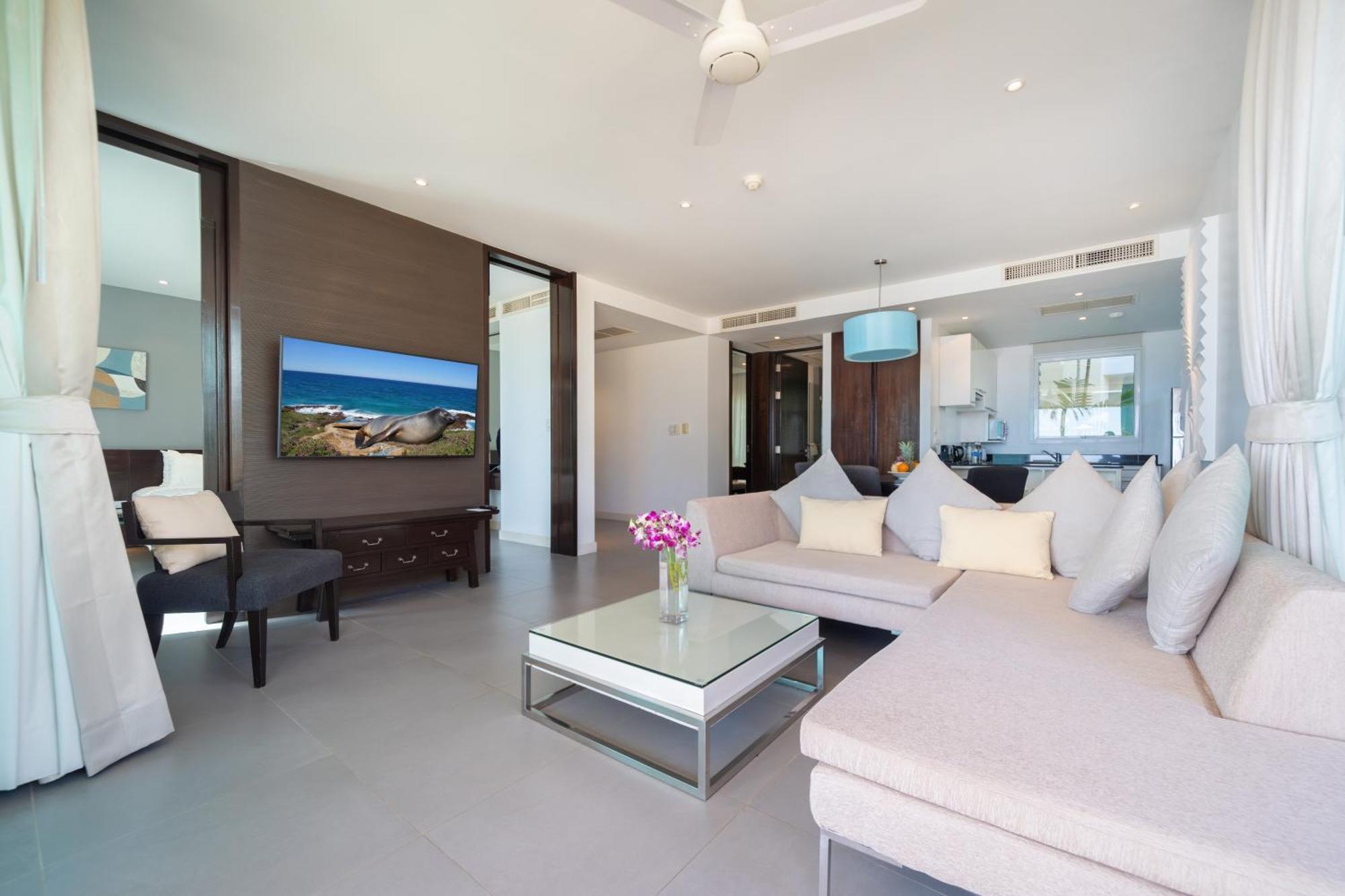 Pangsapuri Beachfront 703 Karon