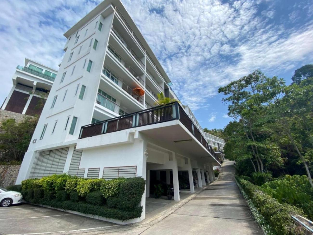 Apartment Grand Kamala Falls *