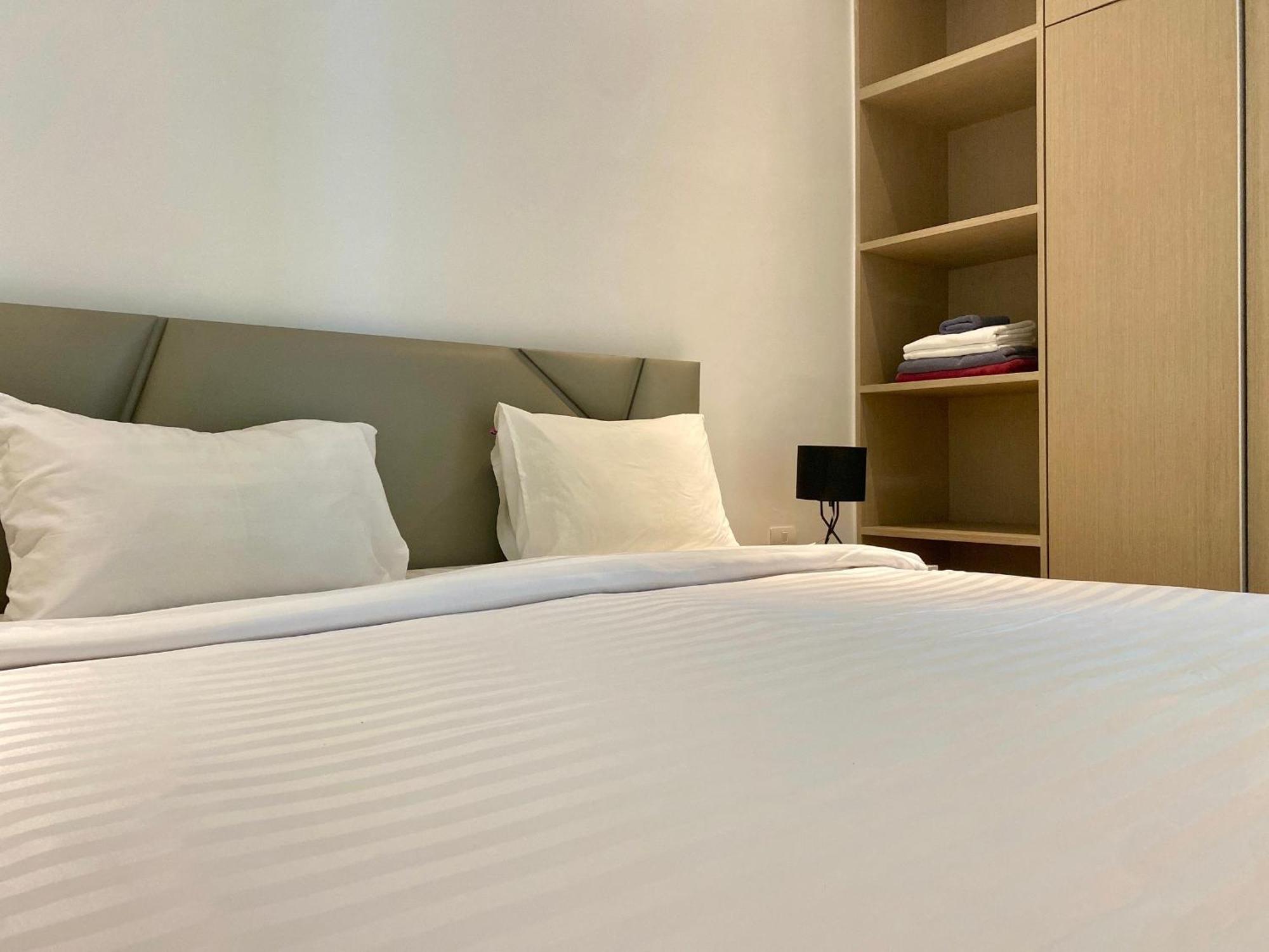 Grand Kamala Falls Apartment