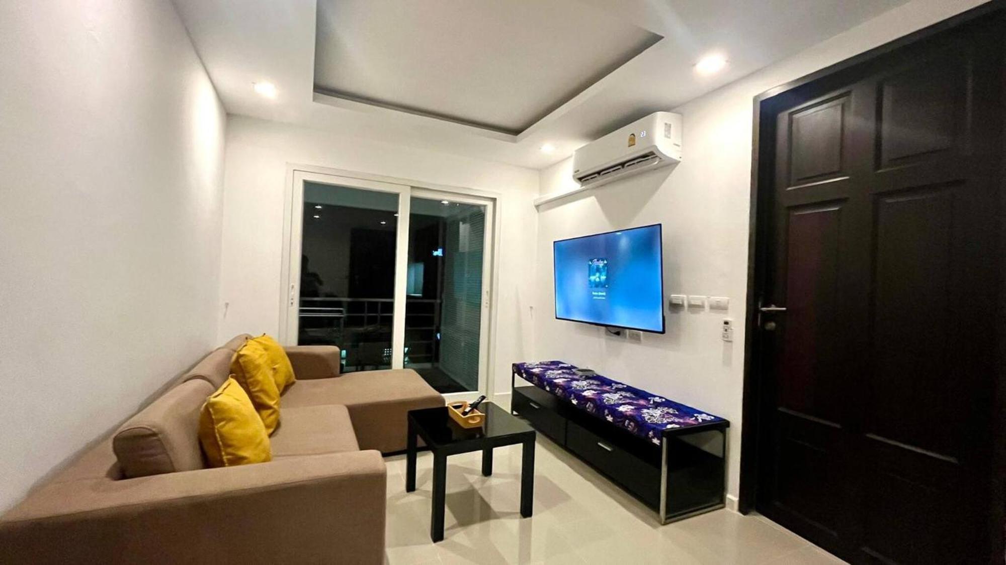 6-15 Large 1br 1bath 1 Km Walking To Patong