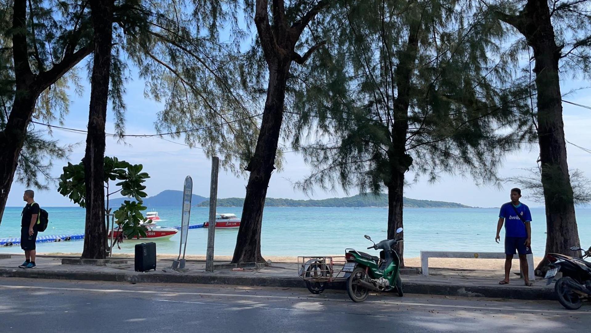 Rawai 拉薇海滩酒店公寓 Apartment *