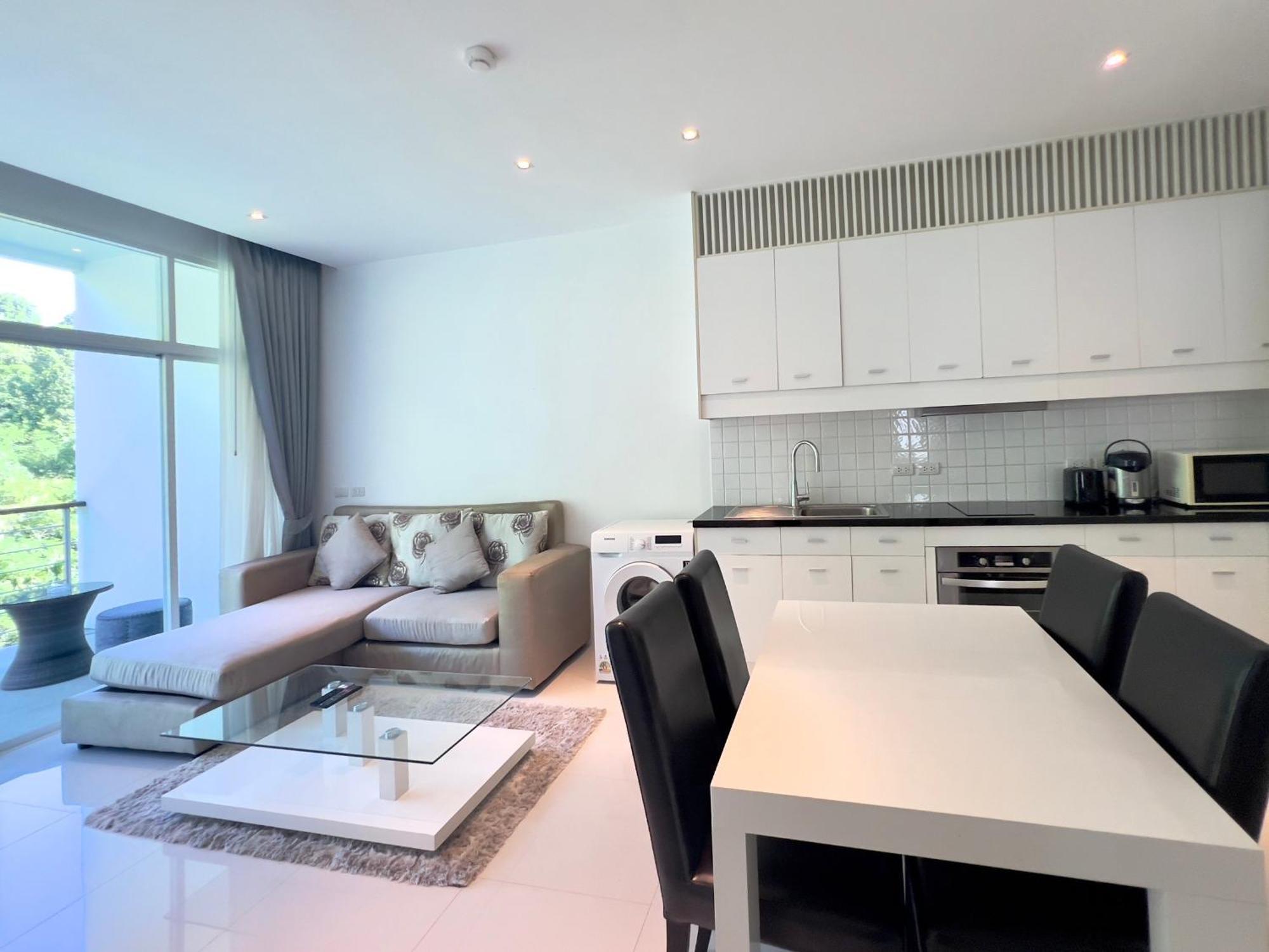 Grand Kamala Falls Apartment *