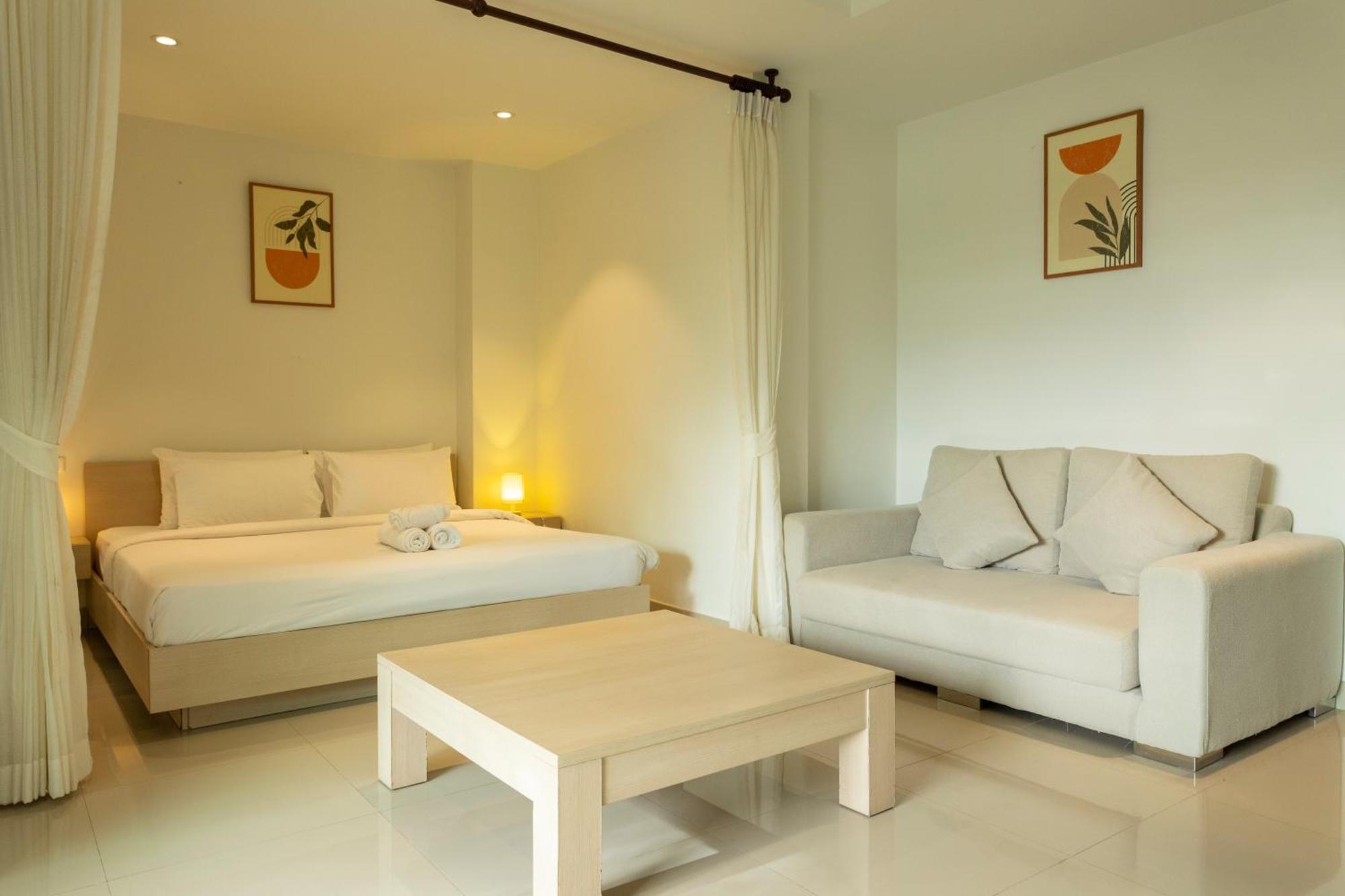 1br With Pool, Serene Setting & Balcony C131 Surin Beach (Phuket)