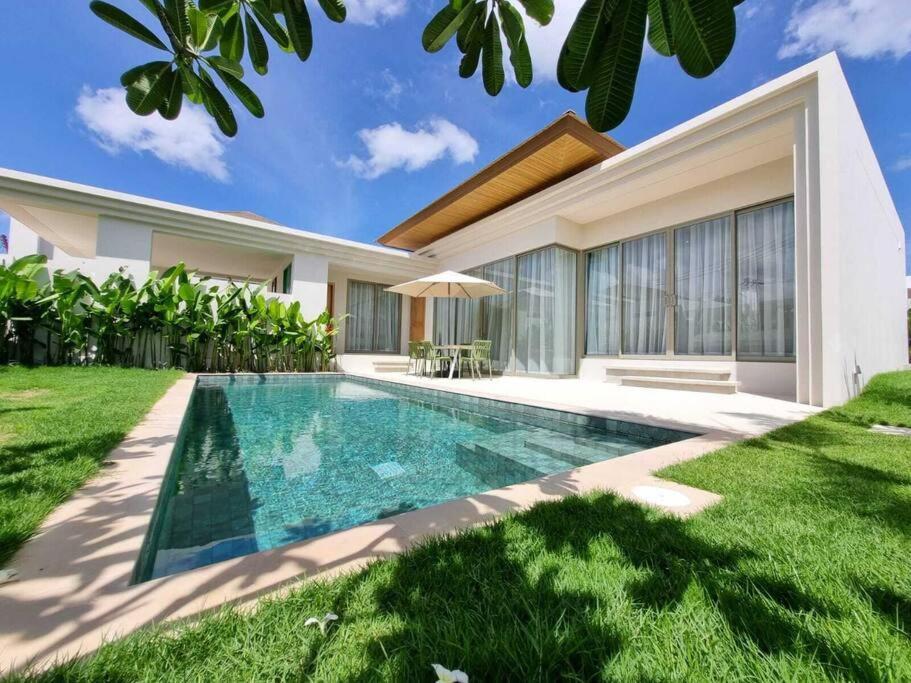 Casa Azure 8 - Brand New With Private Pool And Gym With 24-7 Security - Just 15 Min To Bangtao & Boat Avenue Phuket