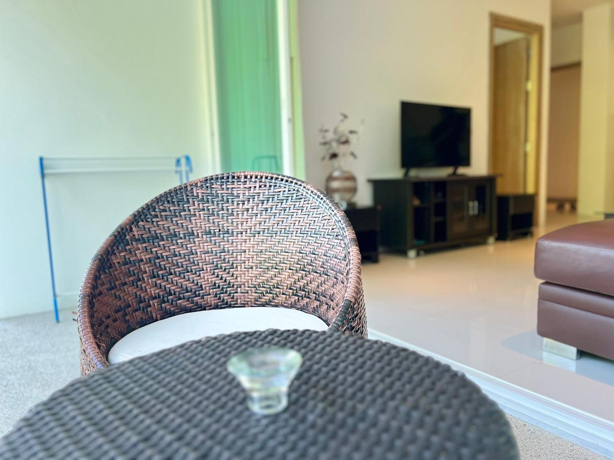 Apartment Grand Kamala Falls Kathu