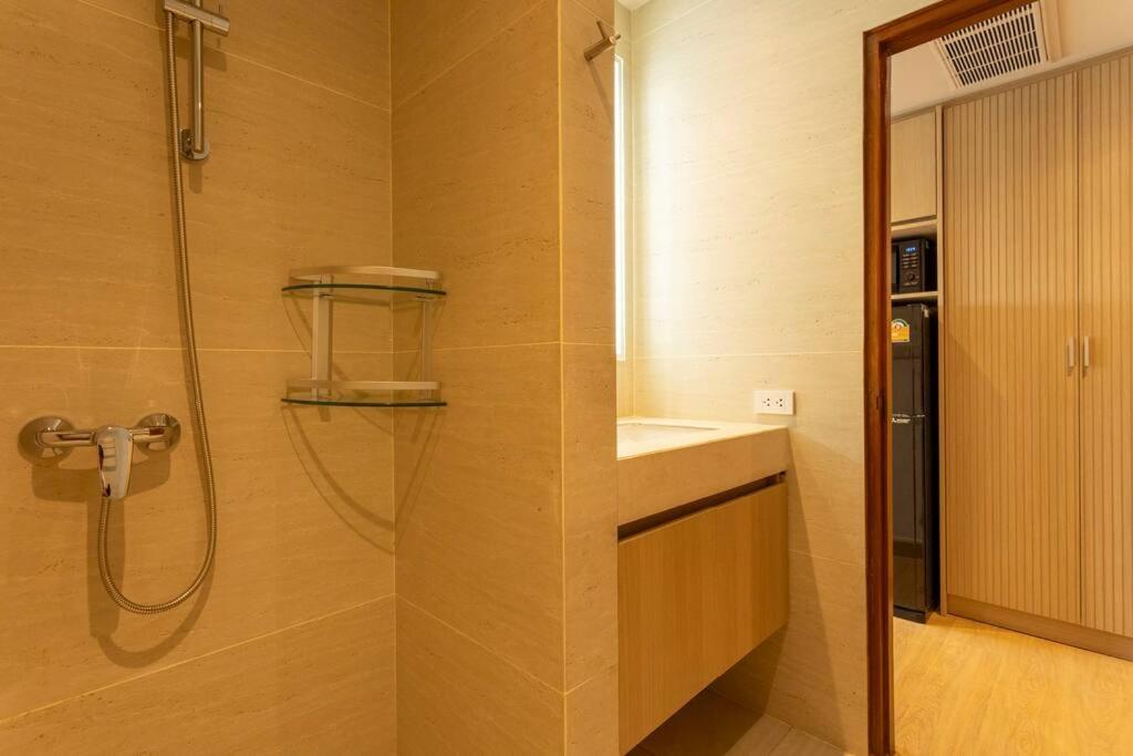 Apartment 1br With Pool, Serene Setting & Balcony C131 *