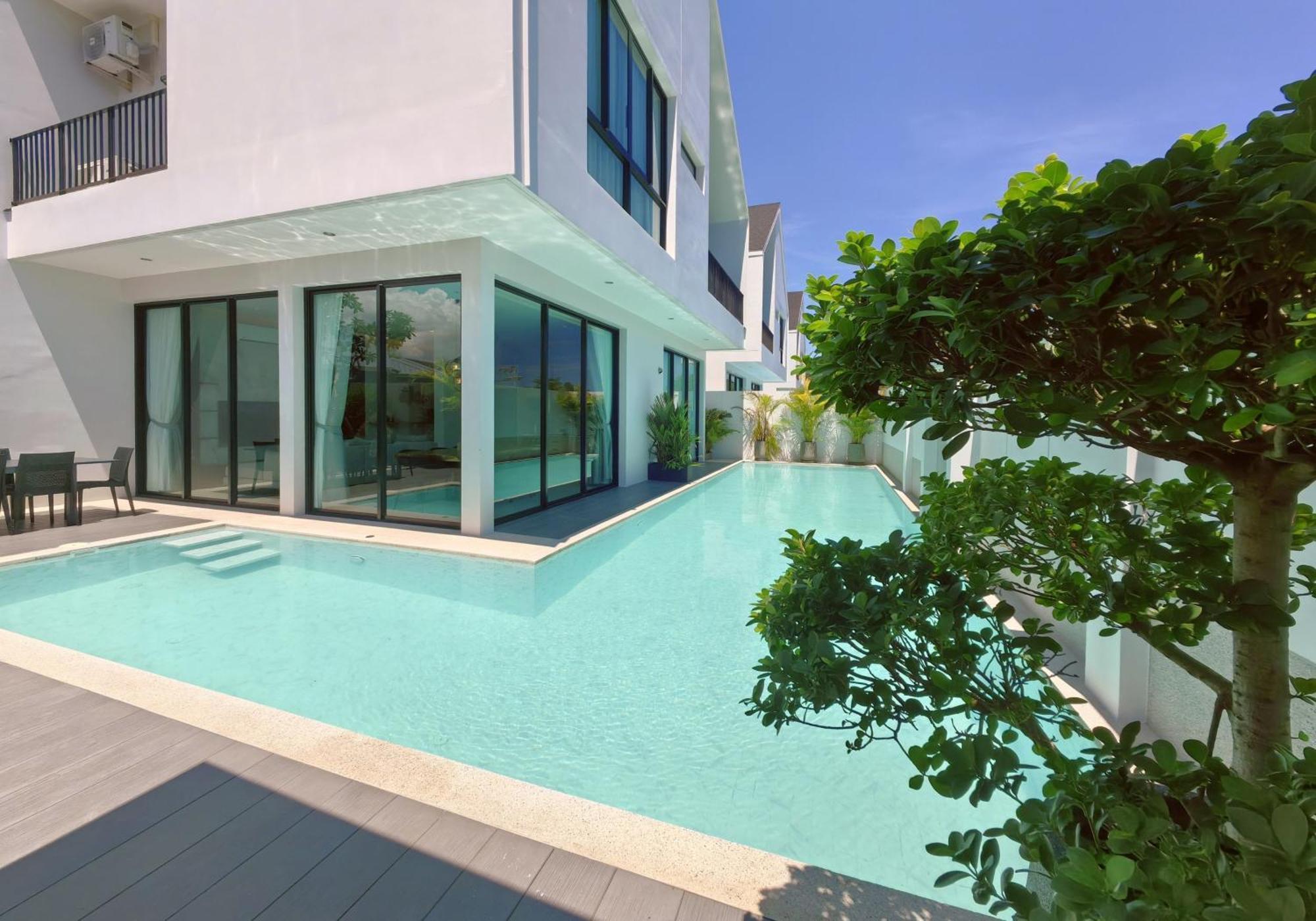 Bangtao Luxury Pool - Prymana