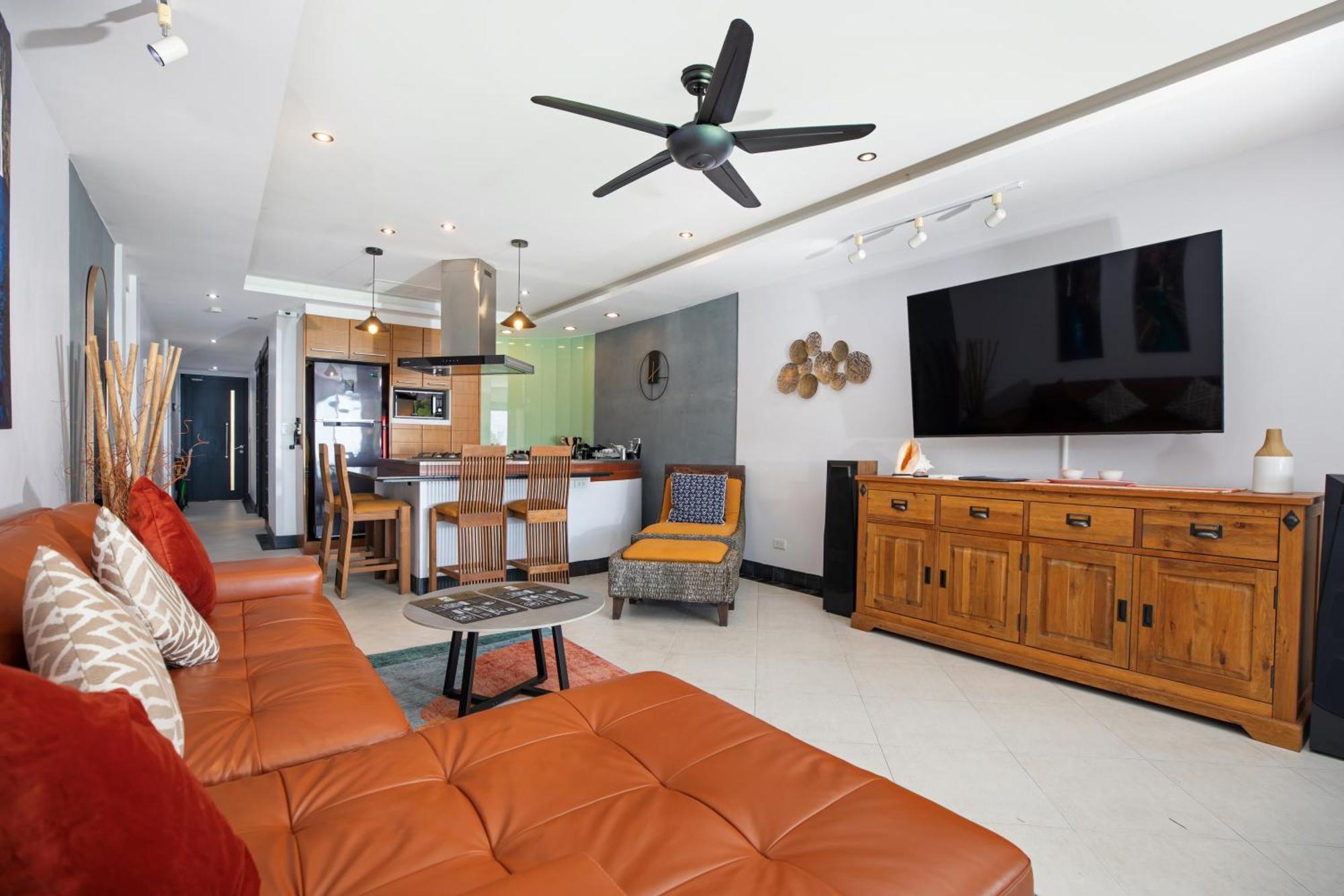 Apartment Luxury - Spacious - Exquisitely Furnished - 6min Walk To - 2025 Traveller Award Winner *