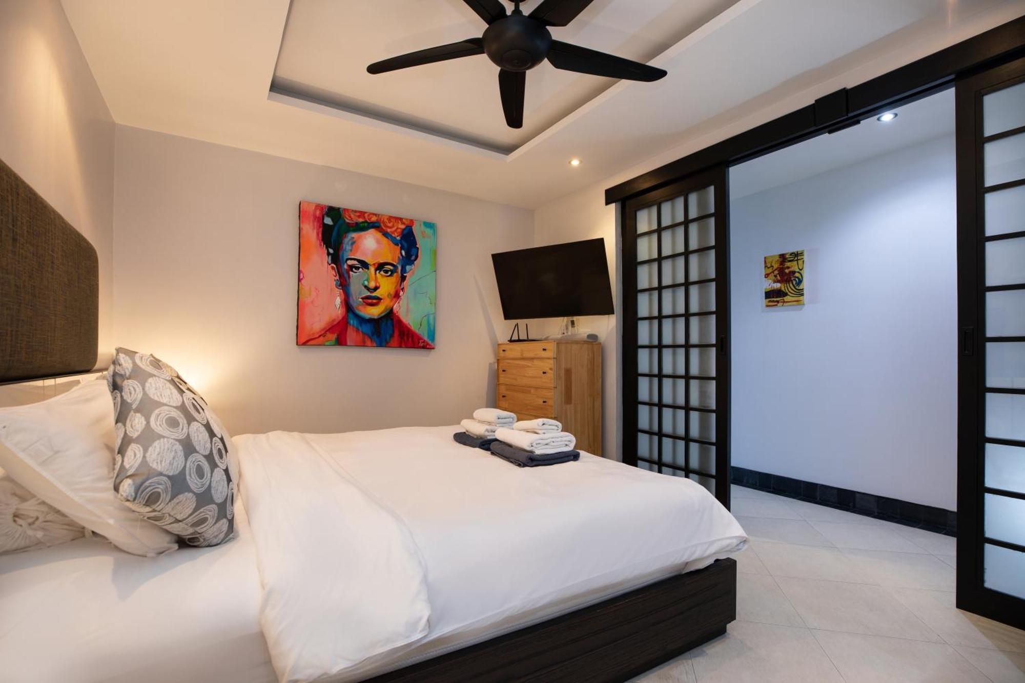 Luxury - Spacious - Exquisitely Furnished - 6min Walk To - 2025 Traveller Award Winner Kata Beach (Phuket)
