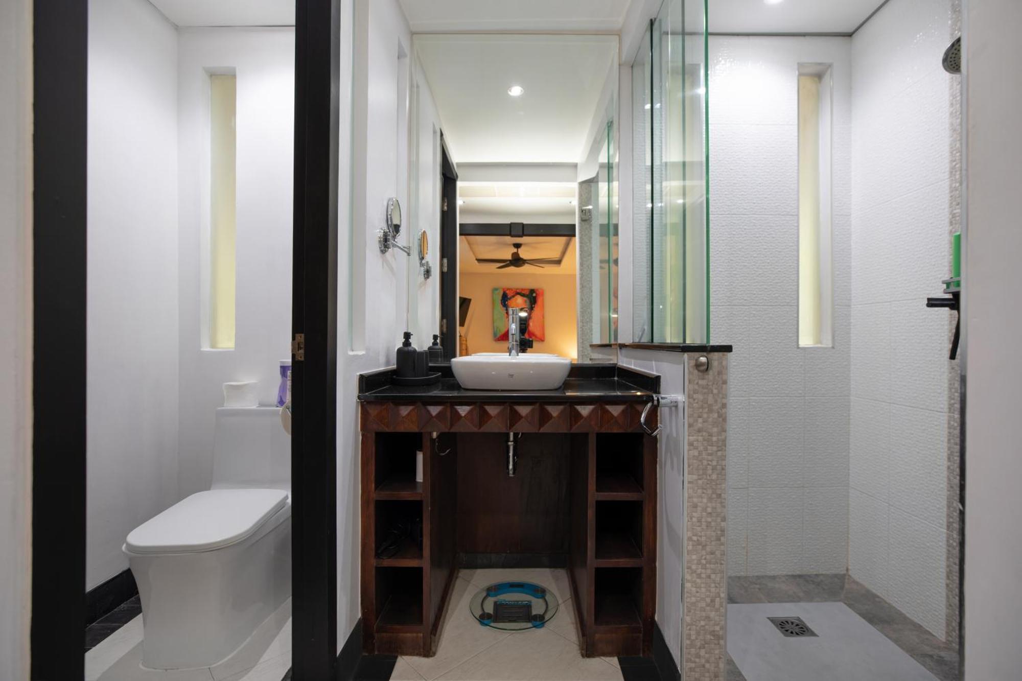 Luxury - Spacious - Exquisitely Furnished - 6min Walk To - 2025 Traveller Award Winner