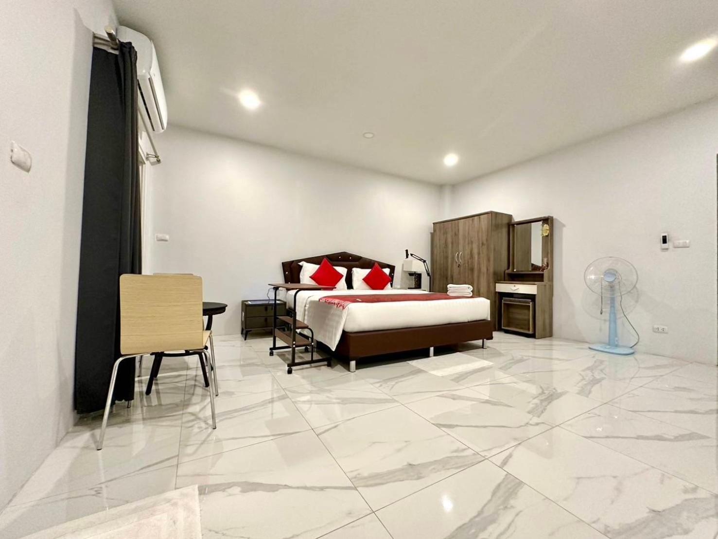 Pr For Rent Kamala Beach