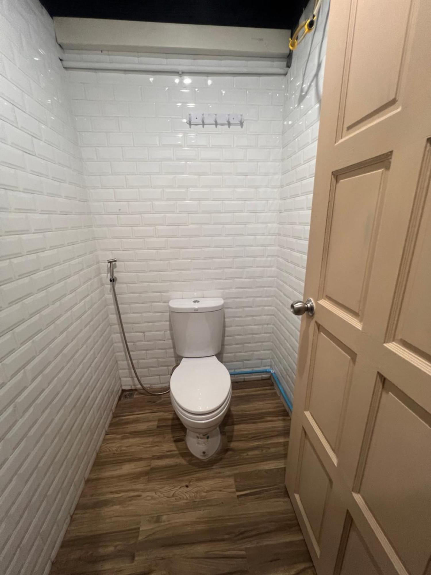 Adventure Hostel Patong