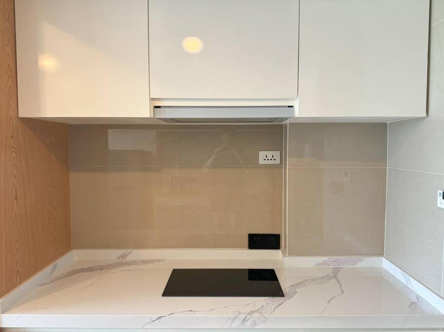 Stylish 2 Bedroom S6609 By Ibg Apartment