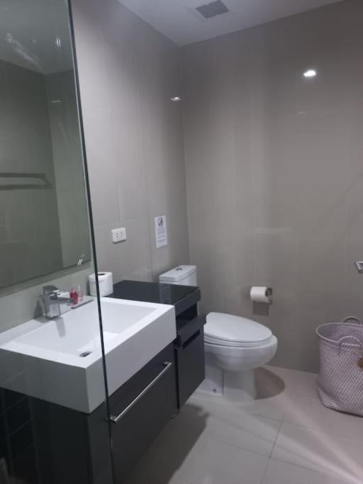 The Deck 7fl Mountain View 1 * Patong