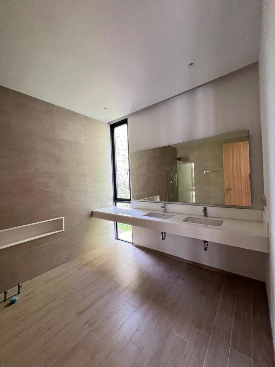 3 Bedroom 5 Minutes To Naithon Villa Phuket