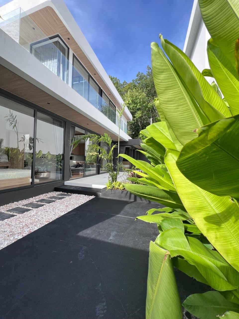 Villa 3 Bedroom 5 Minutes To Naithon Phuket