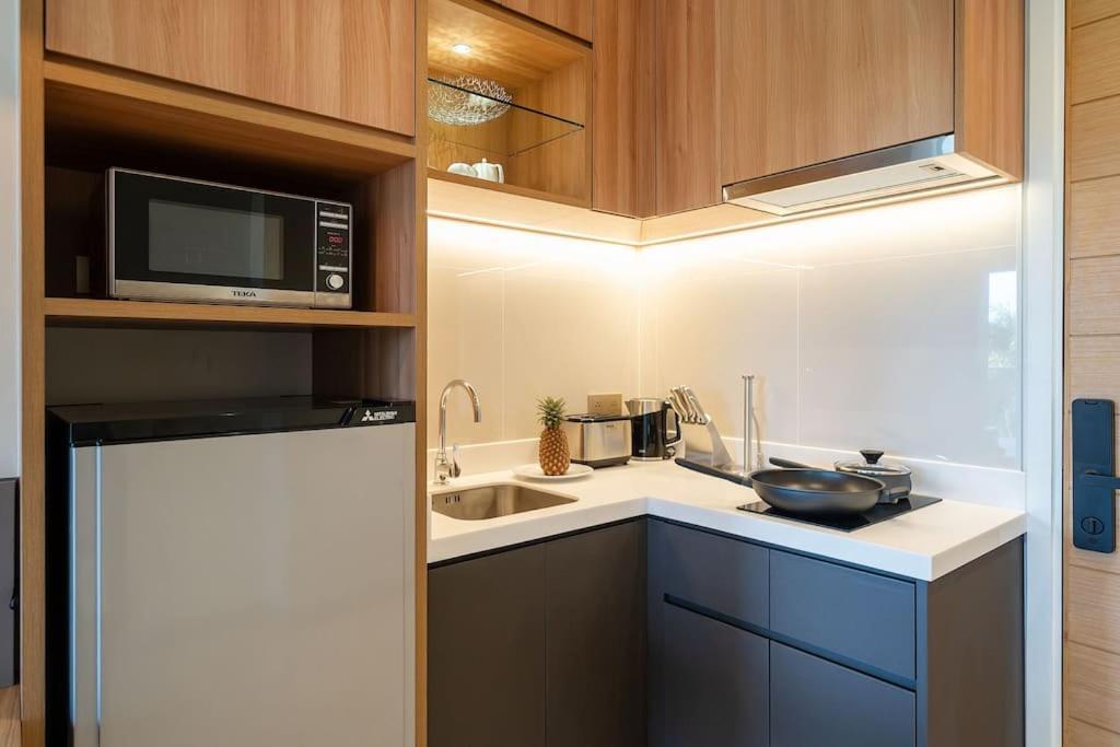 New 1 Bedroom In Laguna Apartment *