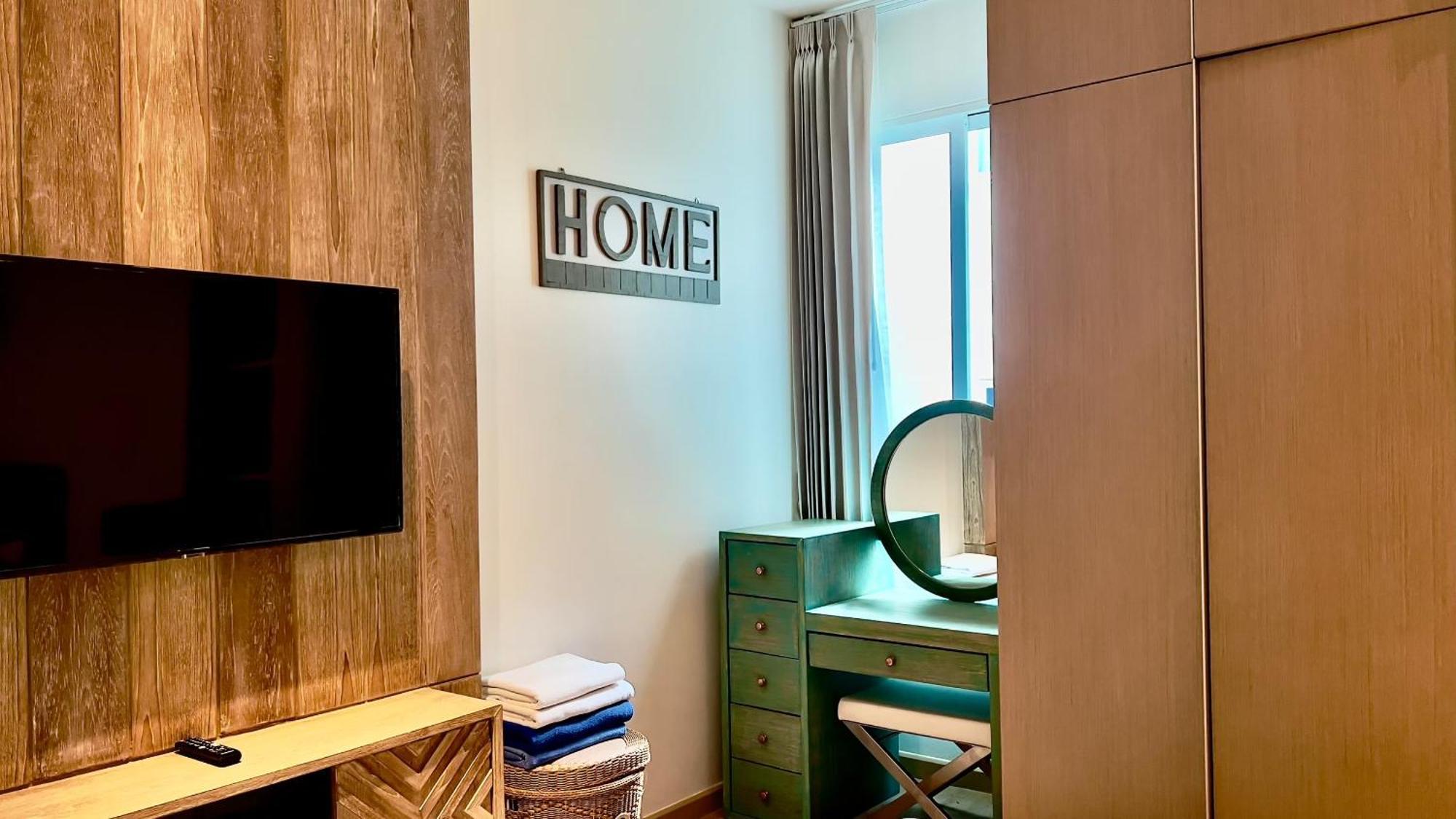 Grand Kamala Falls C3-10 2 Bedroom Pool Access Aparthotel