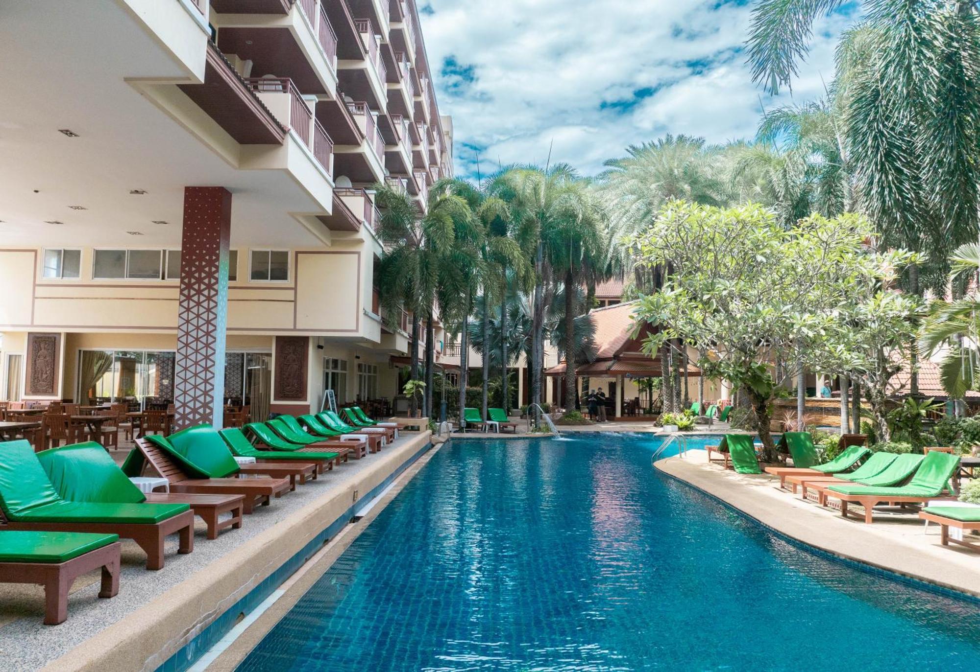 Hotel Baumanburi 4*