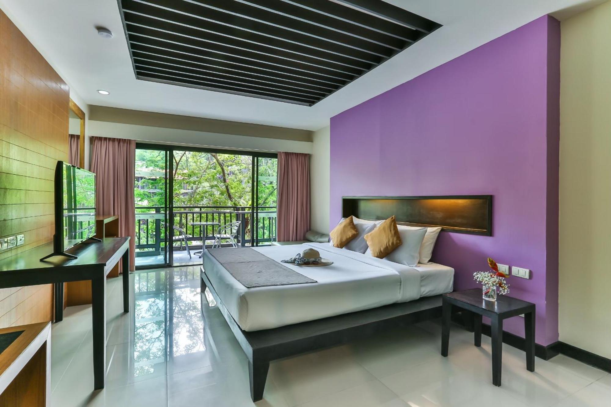 Phuvaree 4*